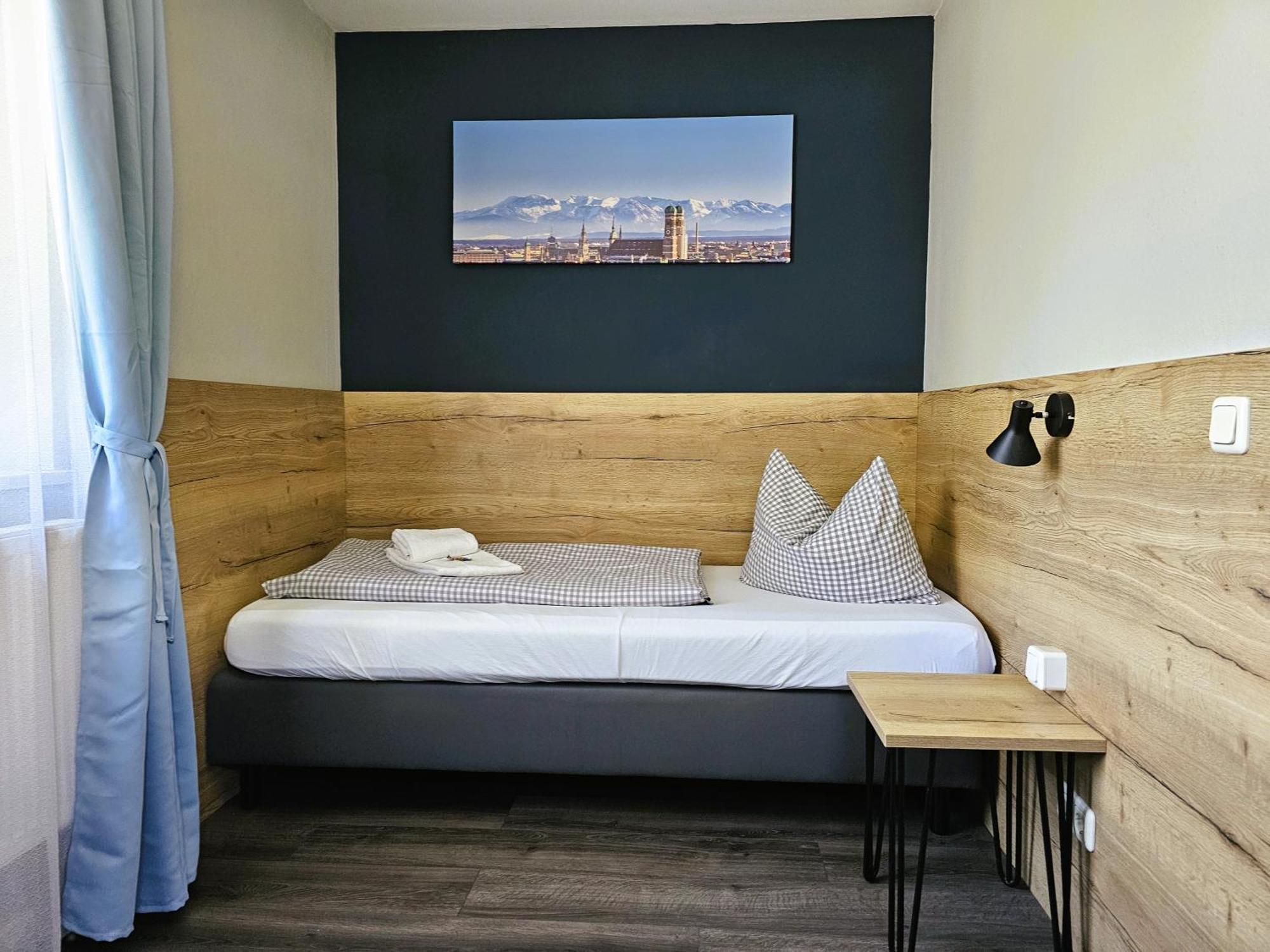 Novitel Pension Pliening - Muenchen Messe Luaran gambar
